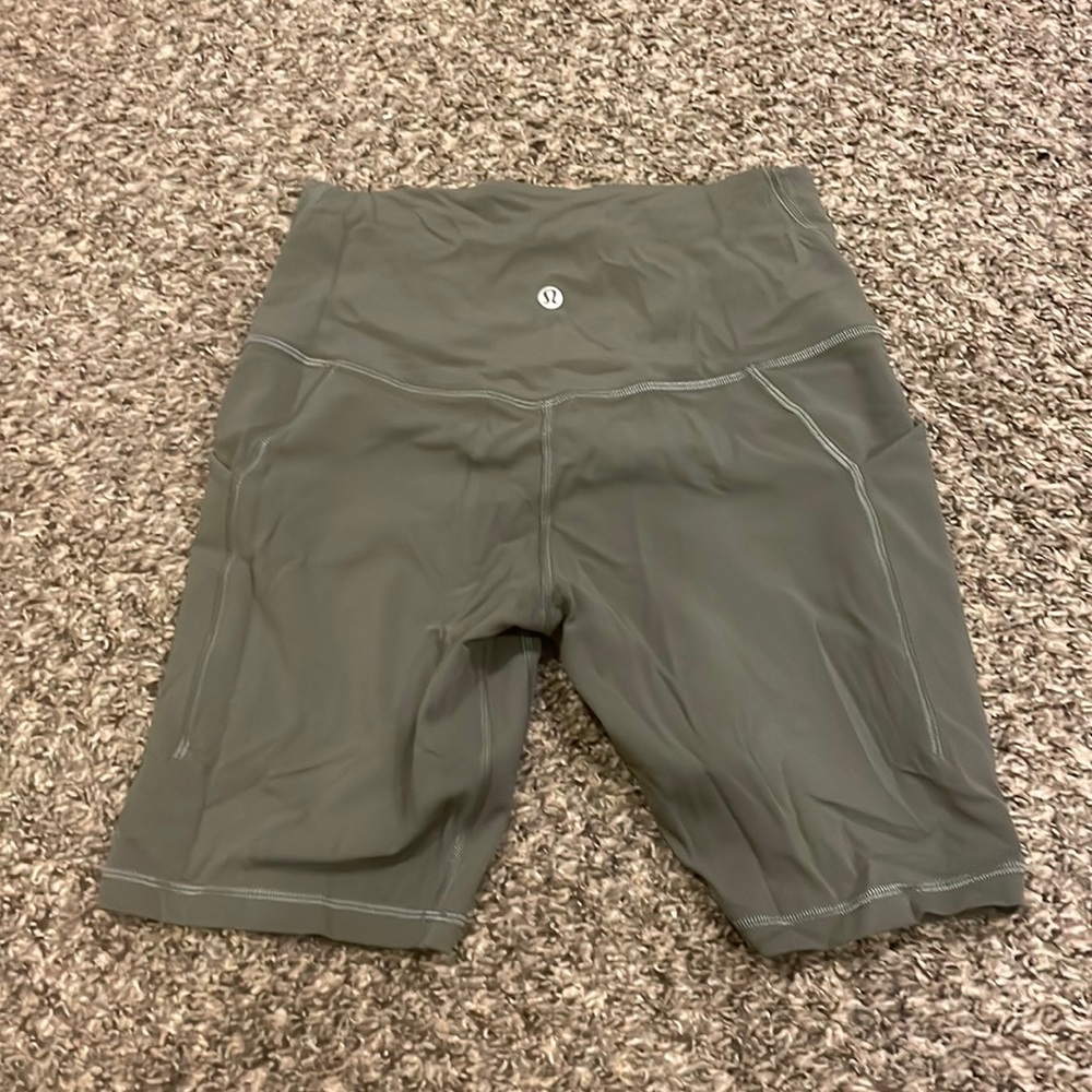 lululemon Align High-Rise Short with Pockets 6"
